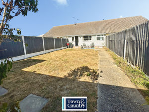 Willow Close - click for photo gallery